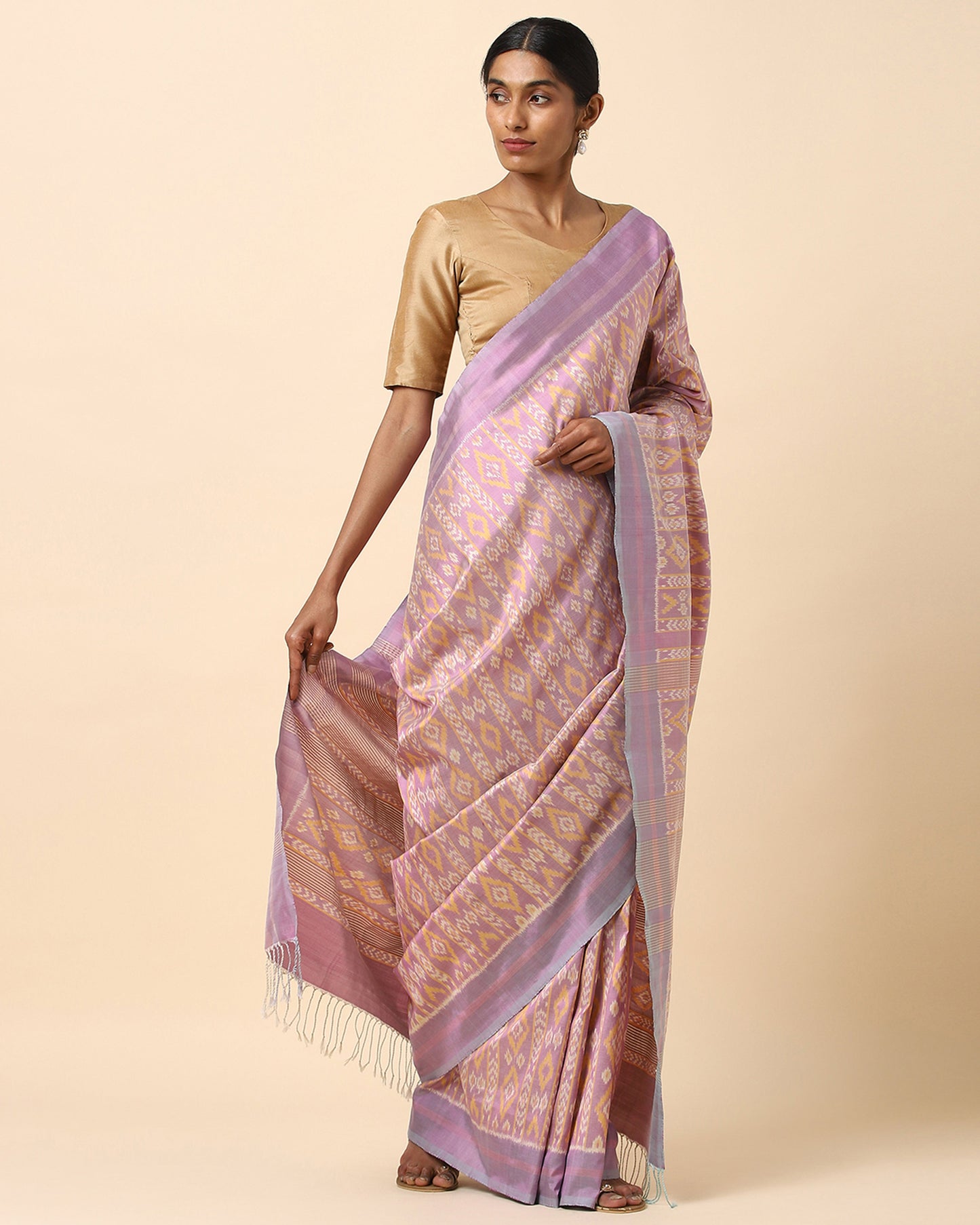 Yaashee Weft Ikat Cotton Silk Saree