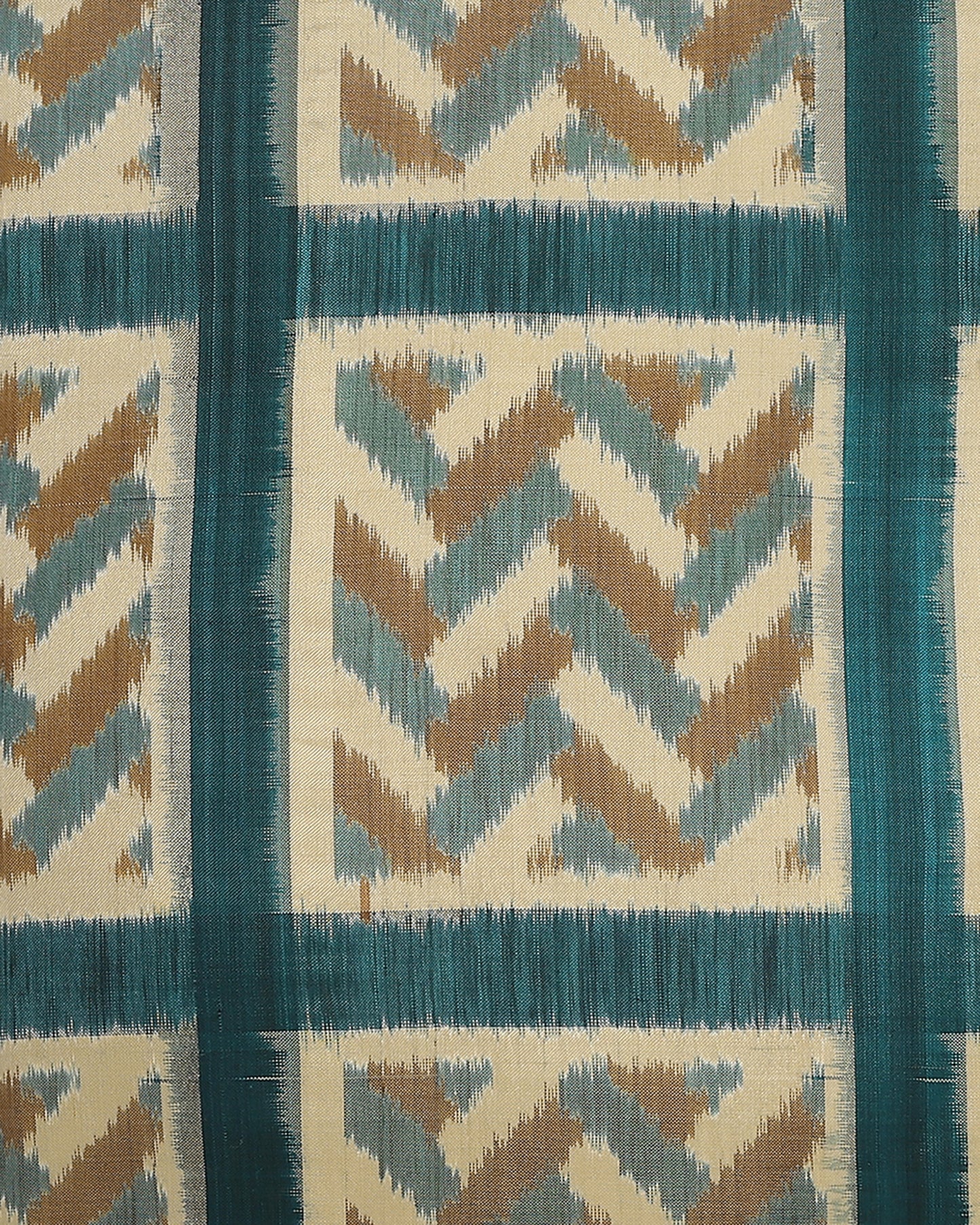 Tisser Weft Ikat Silk Cushion Cover