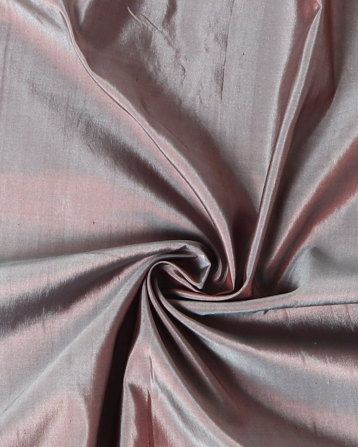 Aqsa Powdi Silk Saree