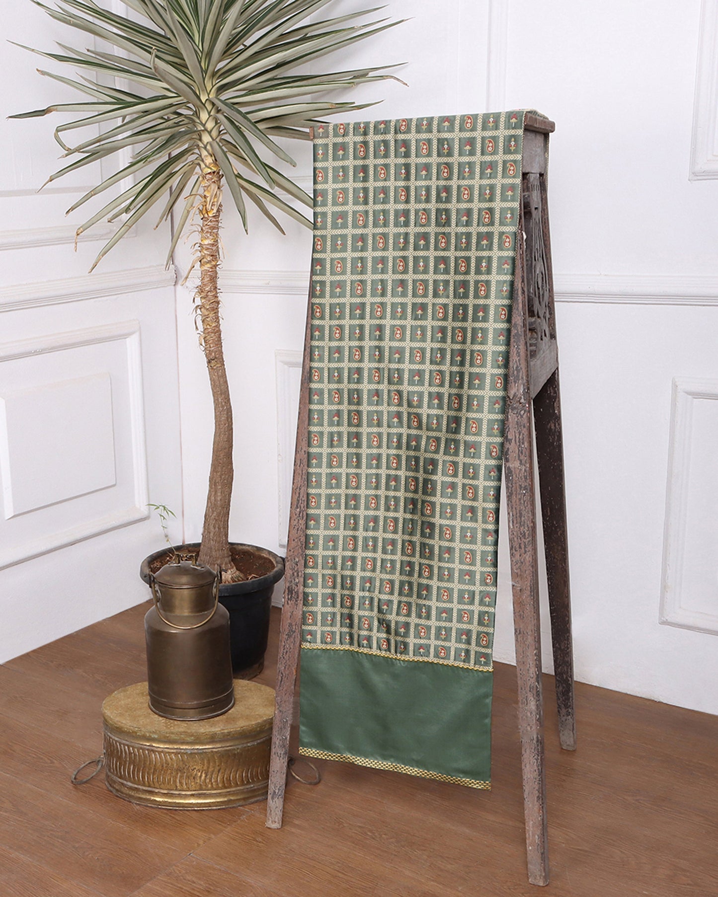 Brindavan Powdi Silk Table Runner