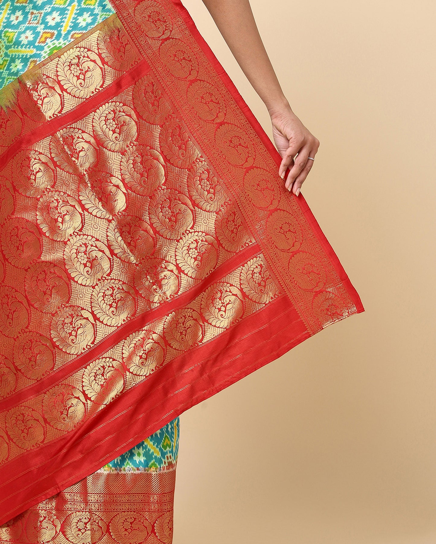 Aabha Weft Ikat Silk Saree