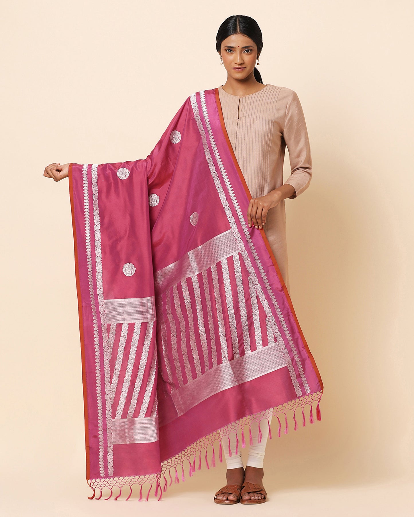 Zinat Kadwa Silk Dupatta