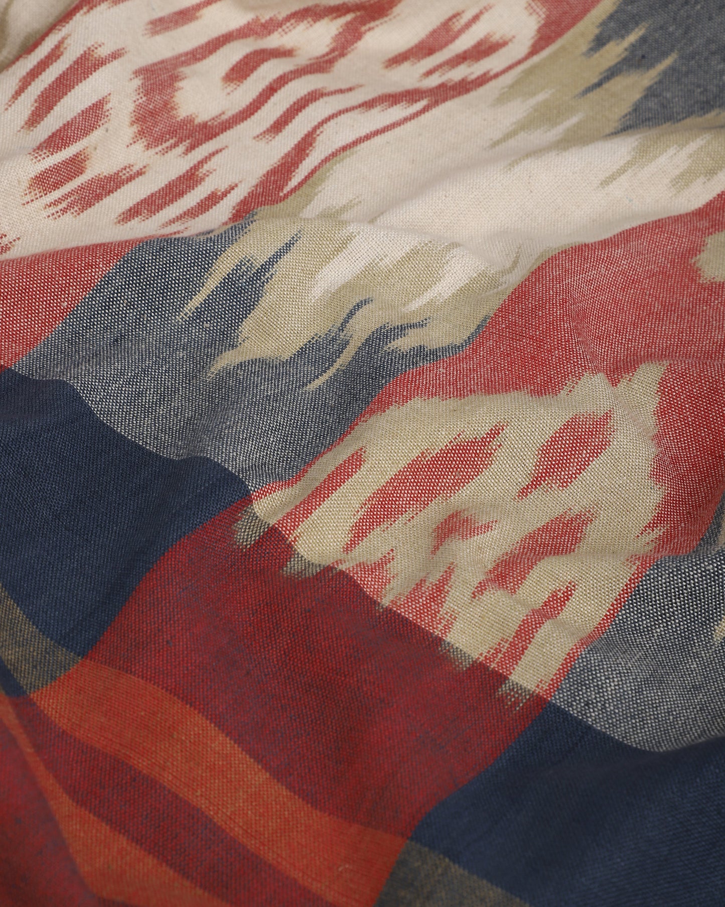 Feray Warp Ikat Cotton Bed Cover