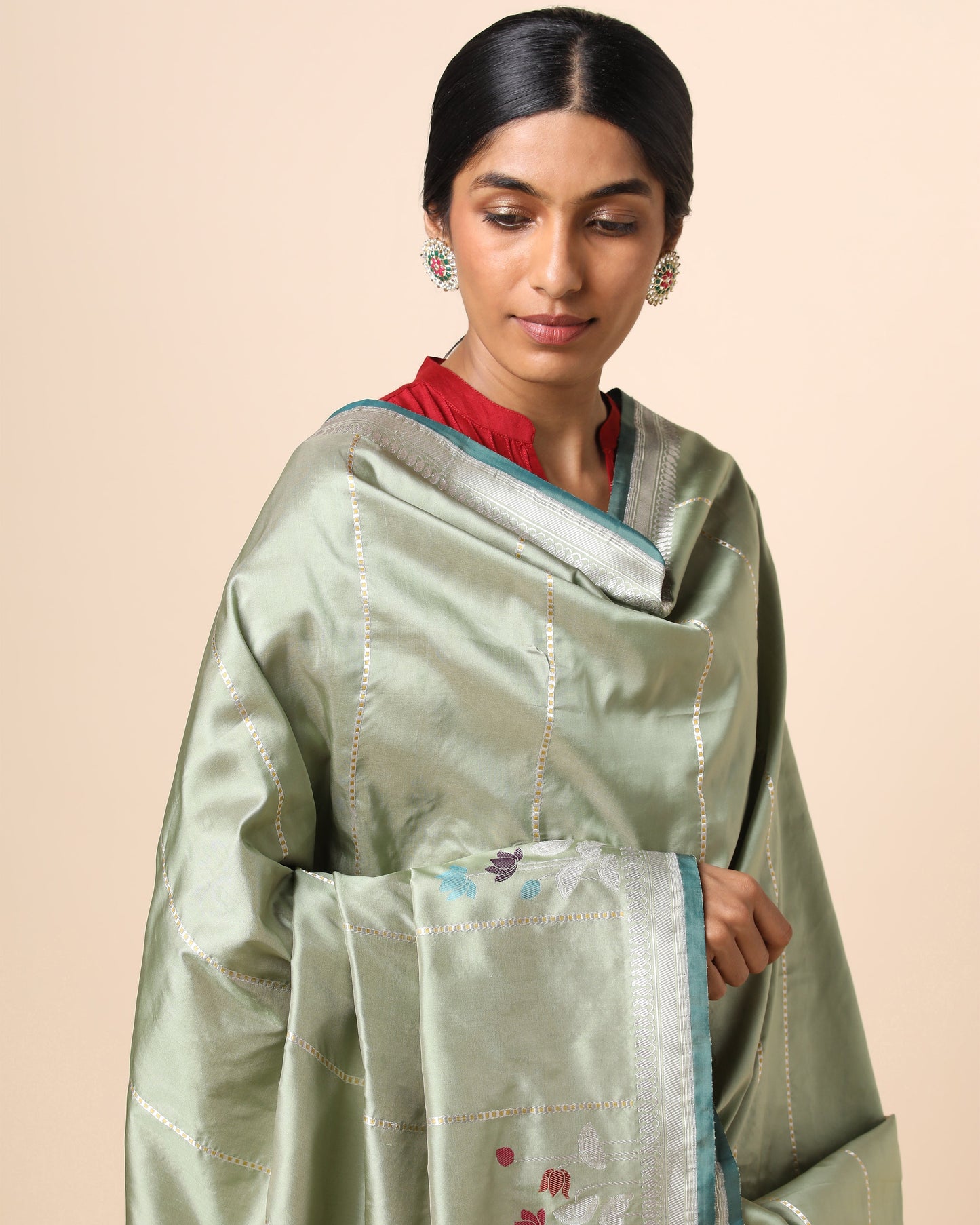 Aashvi Kadwa Silk Dupatta