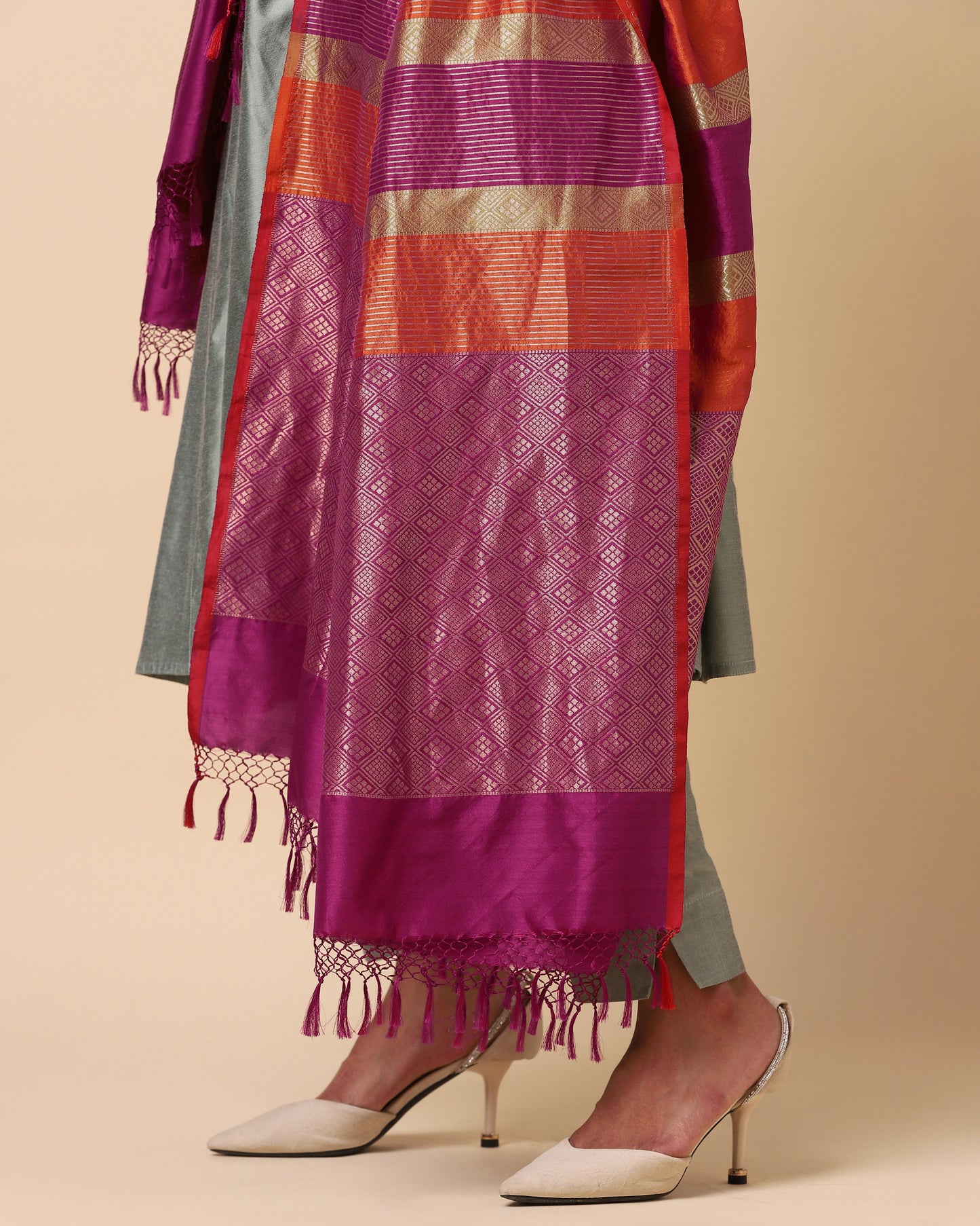 Antika Powdi Silk Dupatta