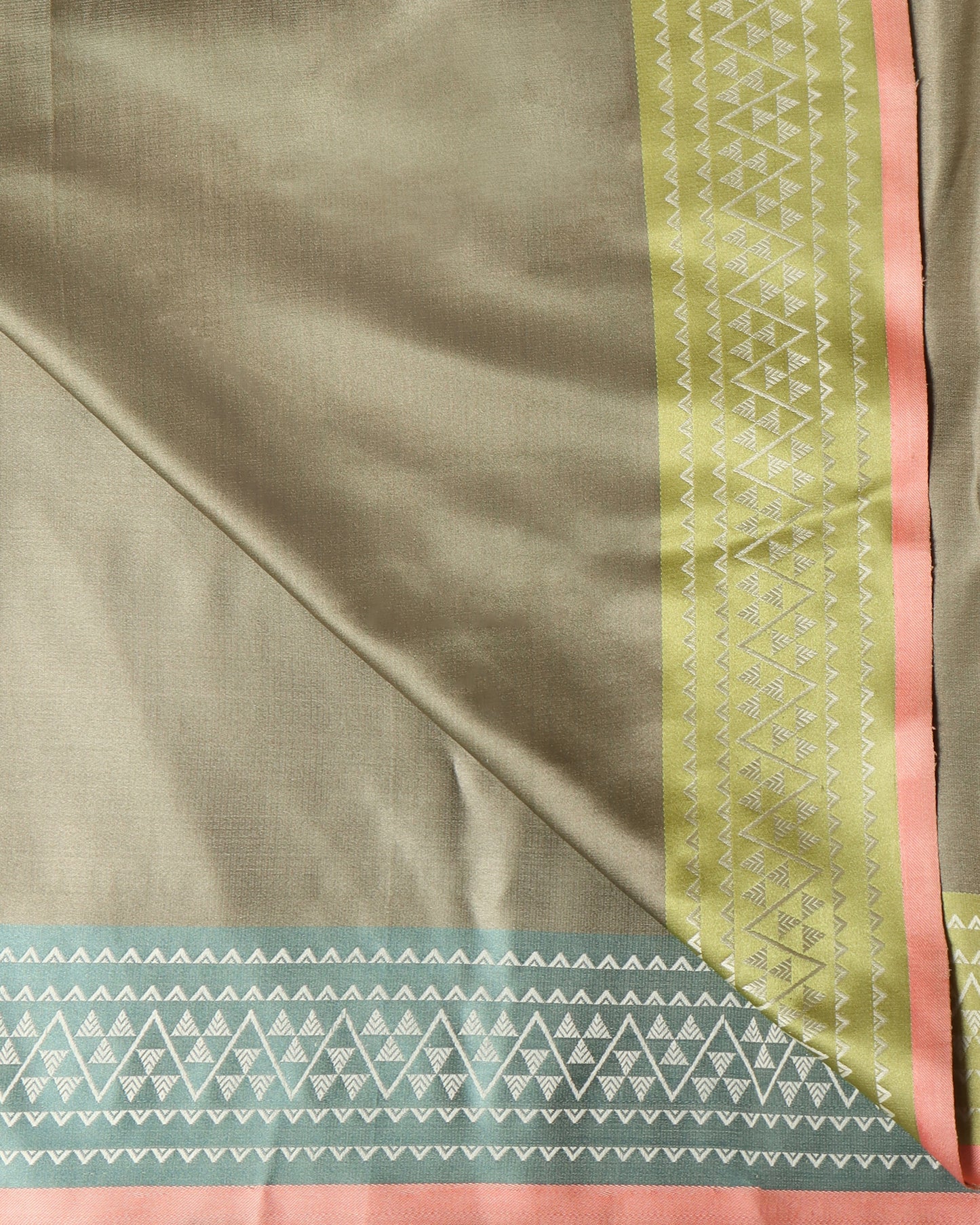 Vaibhavi Tanchoi Silk Saree