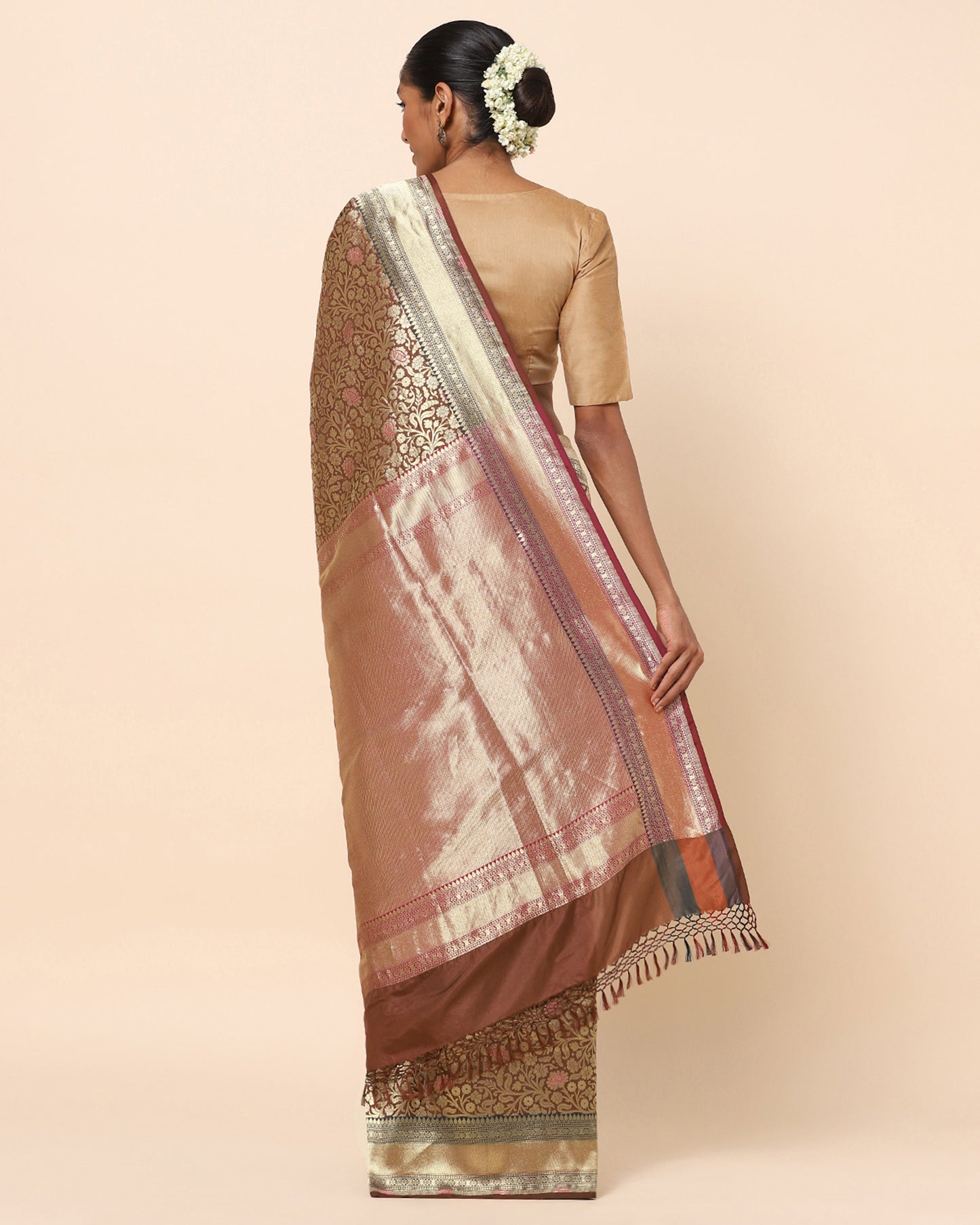Aamira Fekwa Silk Saree