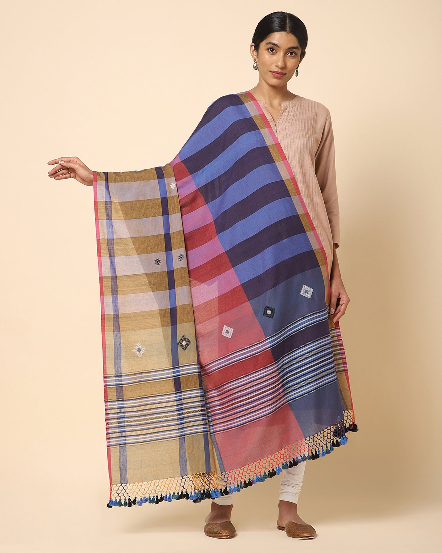 Mrinali Extra Weft Cotton Dupatta