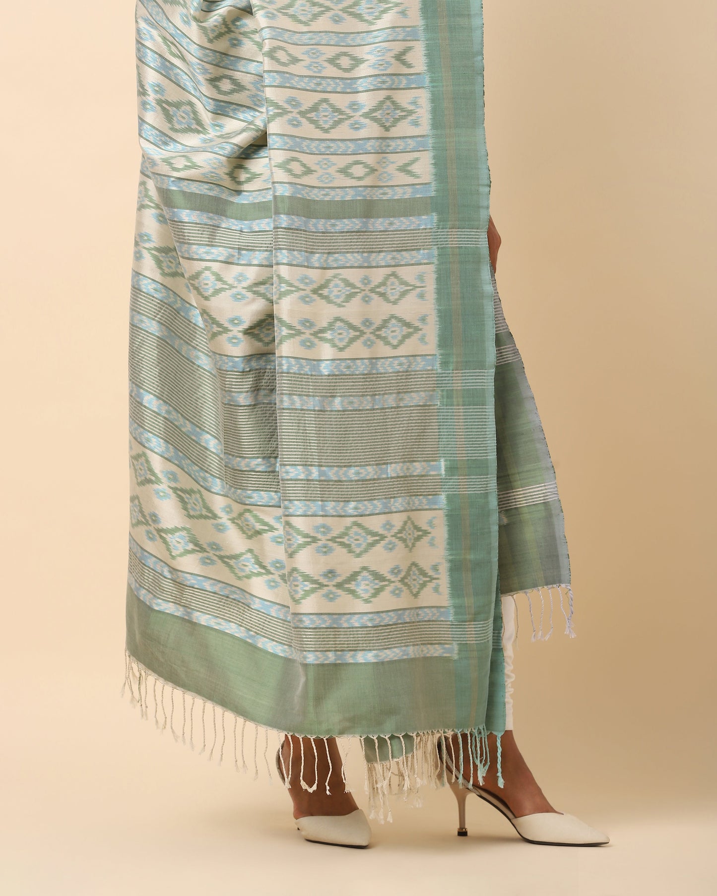 Yaashee Weft Ikat Cotton Silk Dupatta