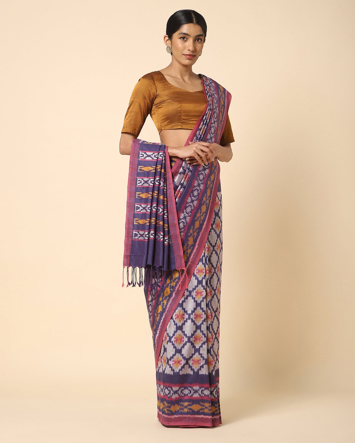 Vaishnavi Weft Ikat Cotton Silk Saree