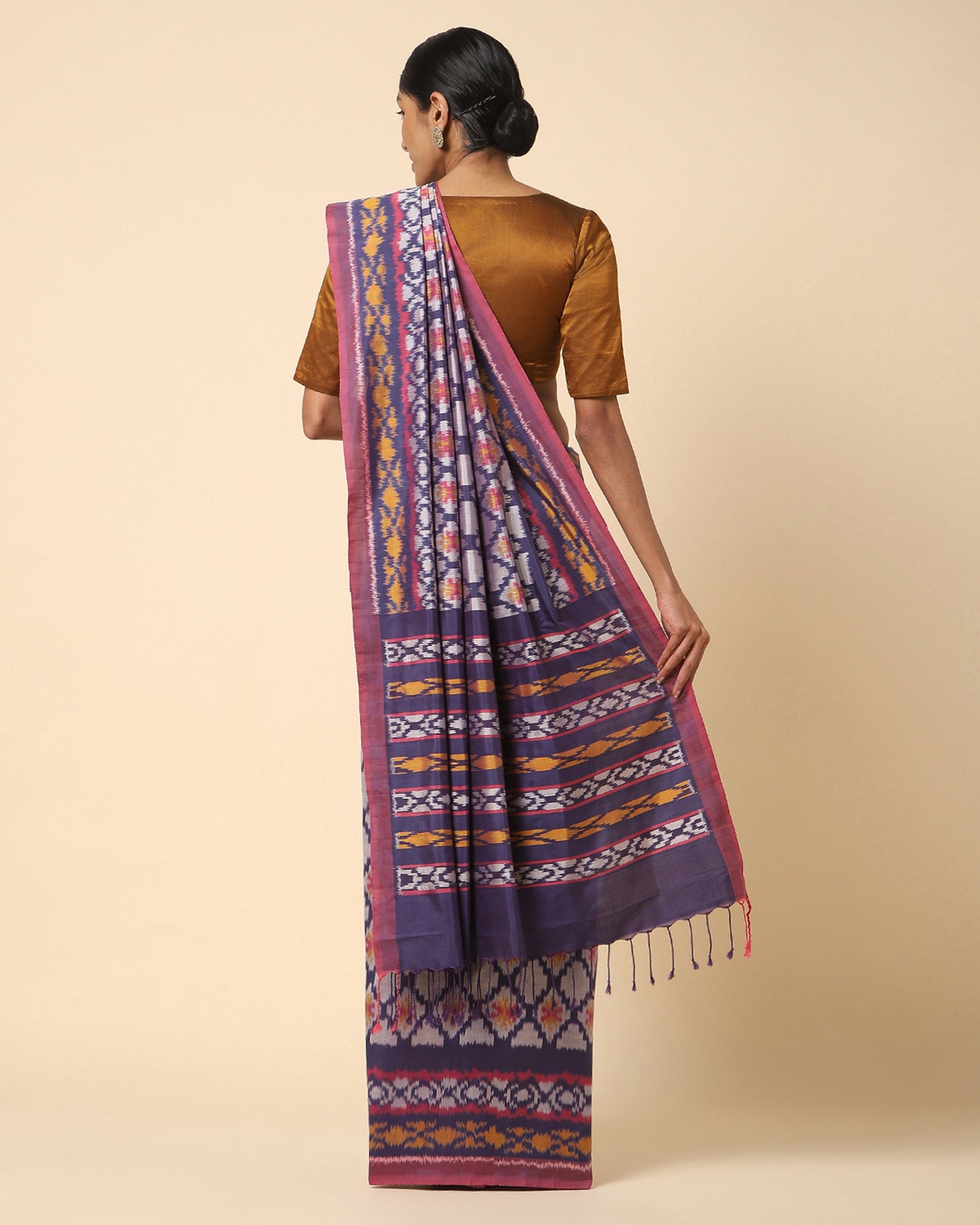 Vaishnavi Weft Ikat Cotton Silk Saree