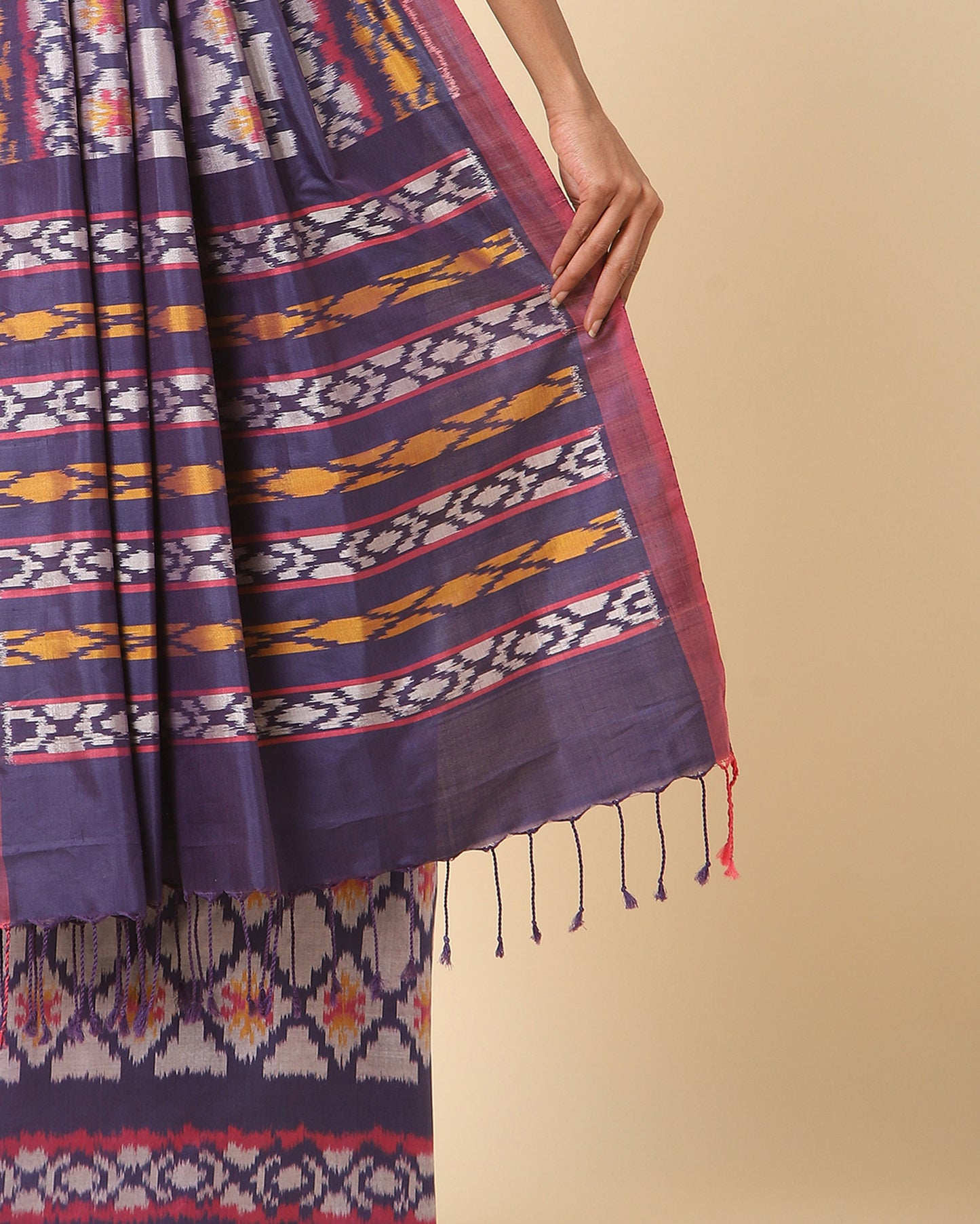 Vaishnavi Weft Ikat Cotton Silk Saree