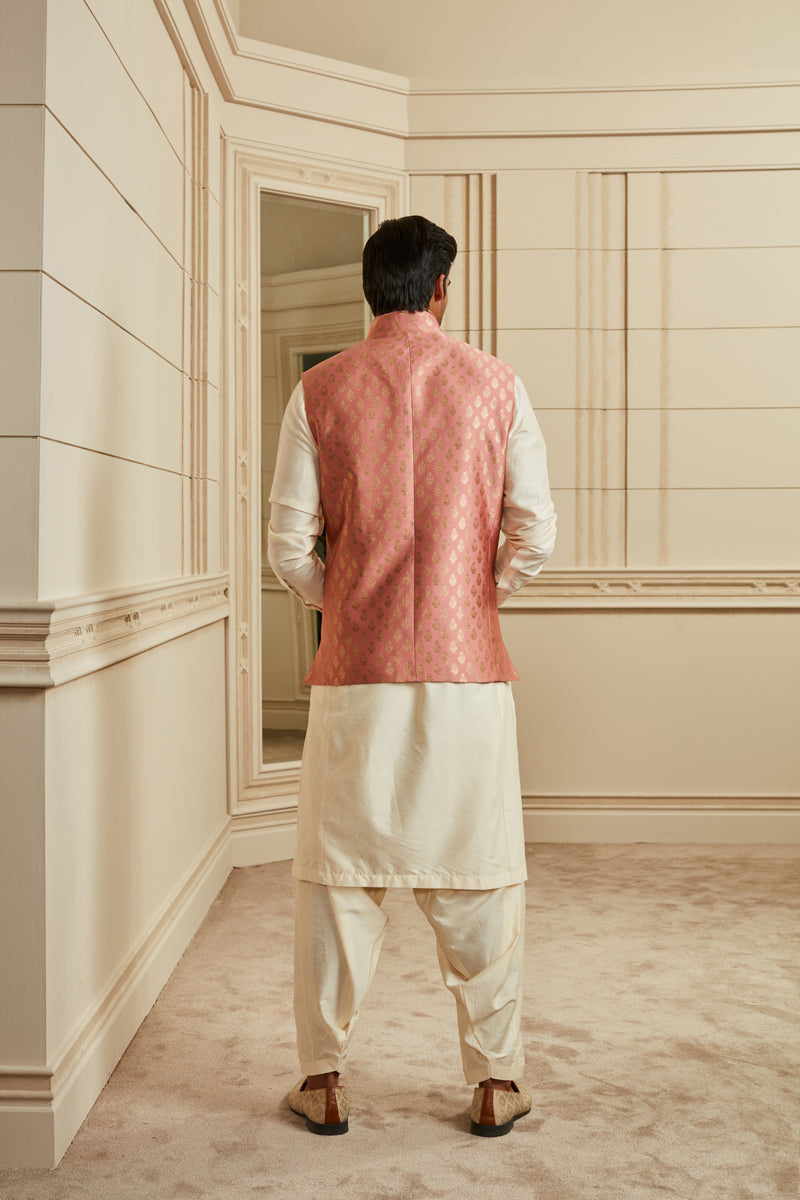 Peach Herringbone Brocade Bundi