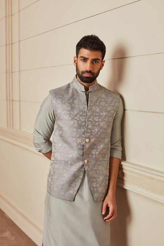 Grey Brocade Bundi