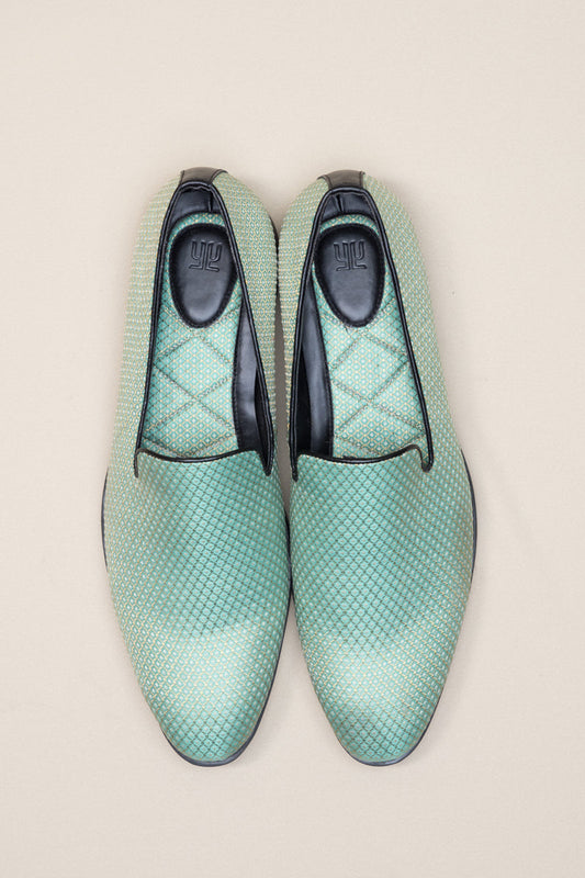 Bright Green Brocade Mojari