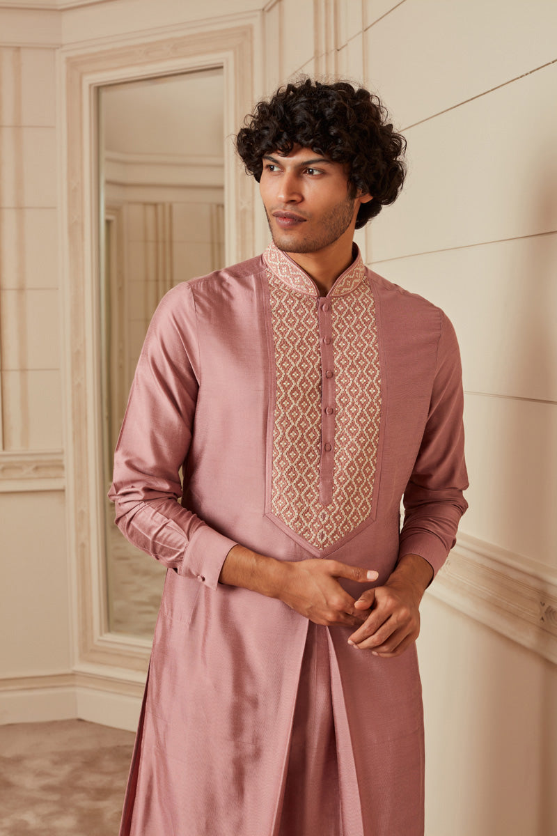 Onion Pink Jacquard Front Pleat Kurta Set