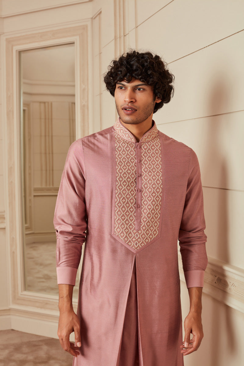 Onion Pink Jacquard Front Pleat Kurta Set