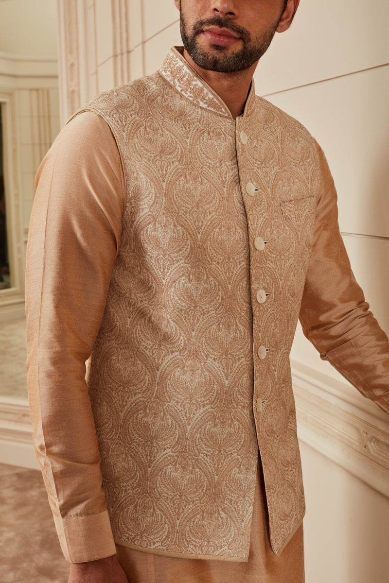 Ivory Embroidered Kurta Bundi Set