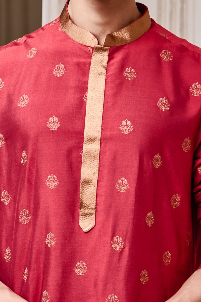 Red Kurtha
