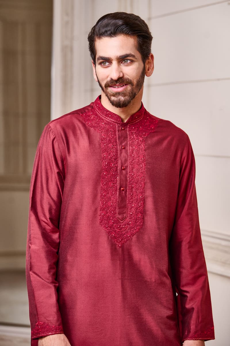 Kurta With Embroidered Neck And Sleeves