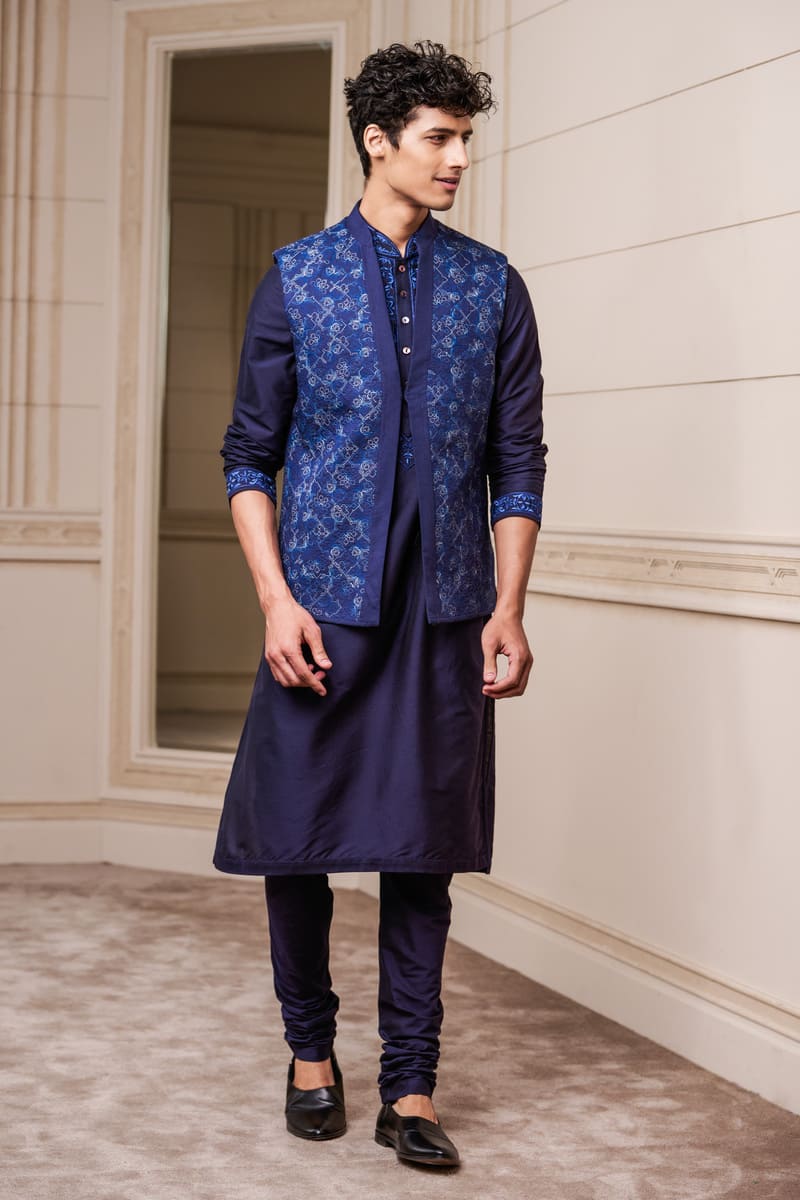 Navy Quilted Bundi