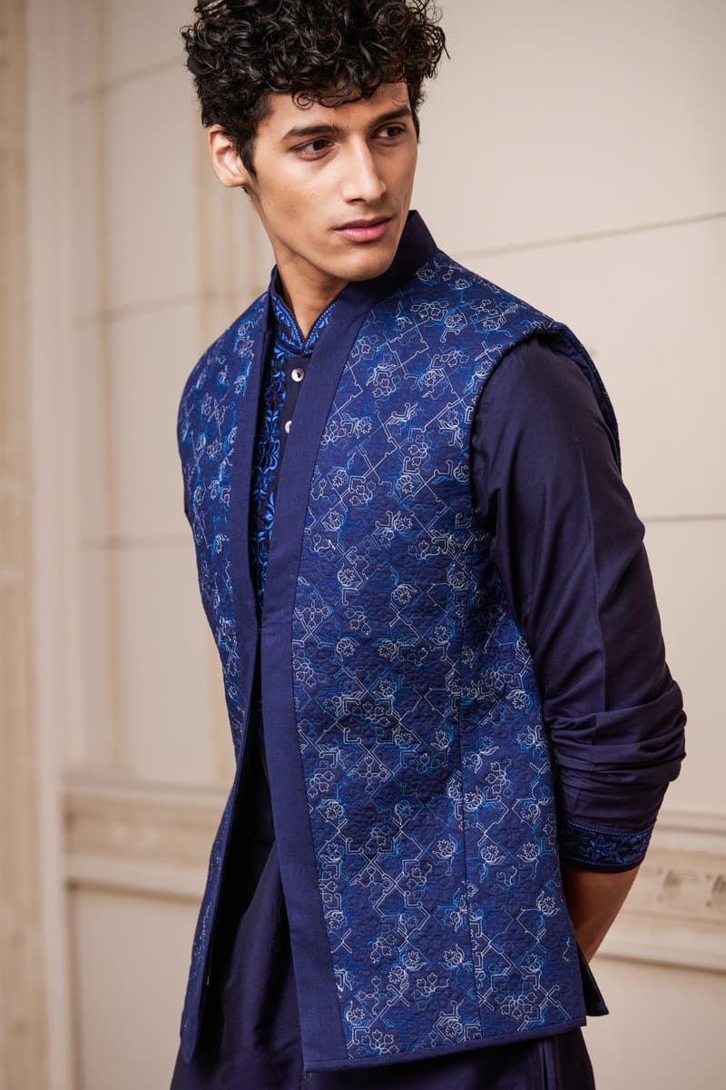 Navy Quilted Bundi