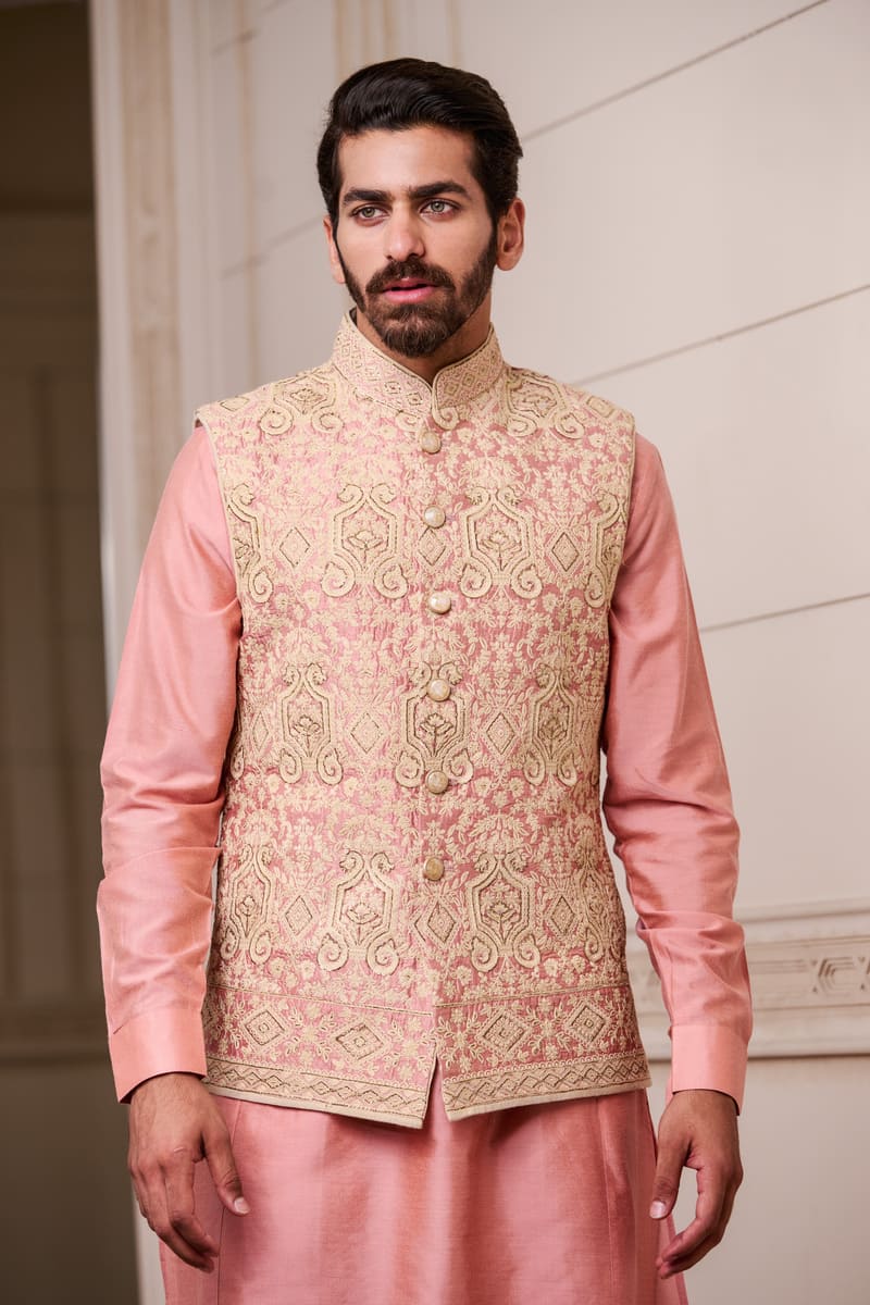 Salmon Thread and Pitta Embroidered Kurta Bundi Set