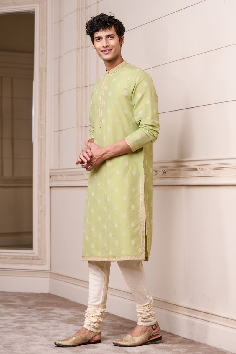 Jade Butti Jaal Kurta Set