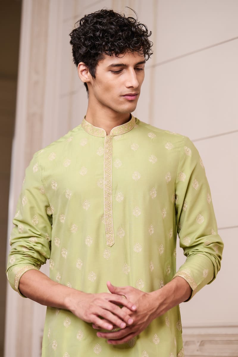 Jade Butti Jaal Kurta Set