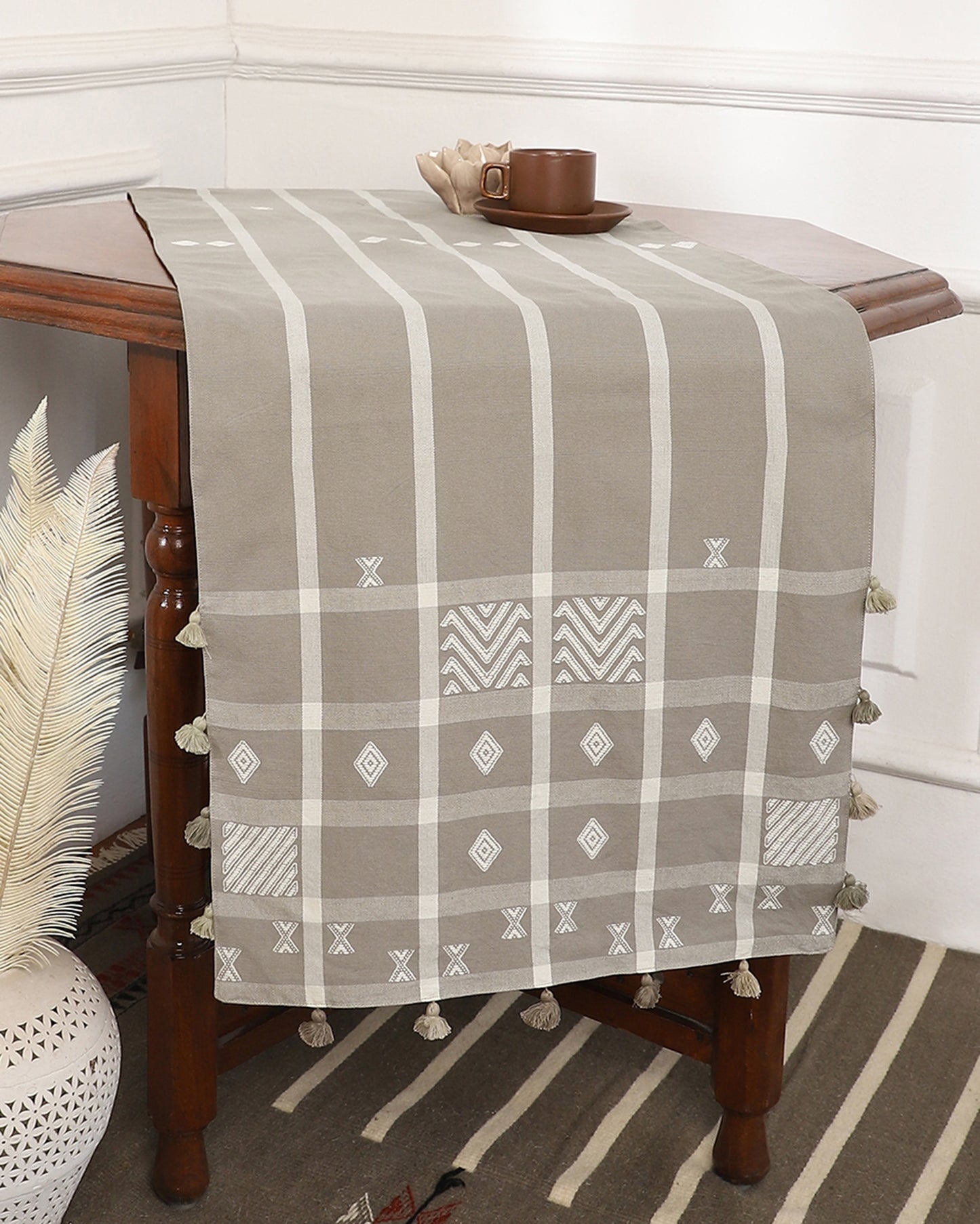 Ekiya Extra Weft Cotton Table Runner