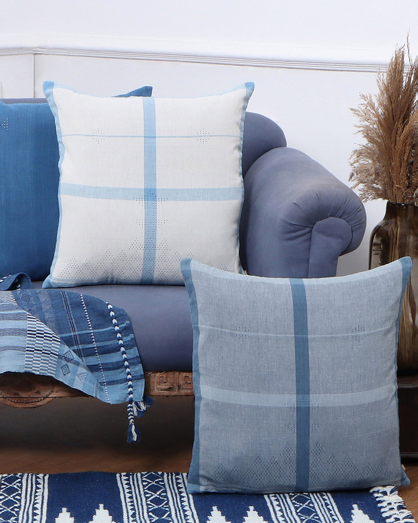Meraki Tangalia Cotton Cushion Cover