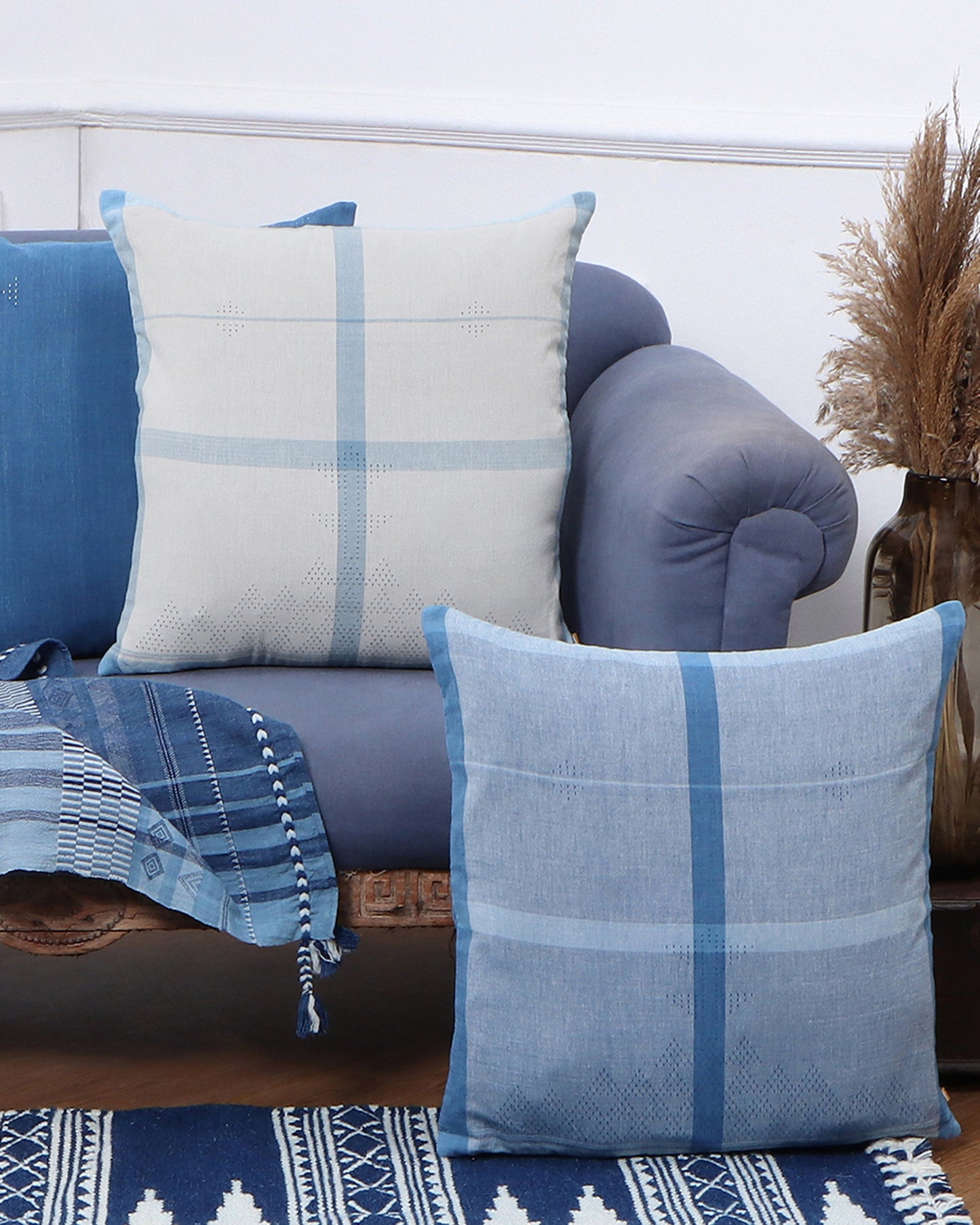 Meraki Tangalia Cotton Cushion Cover