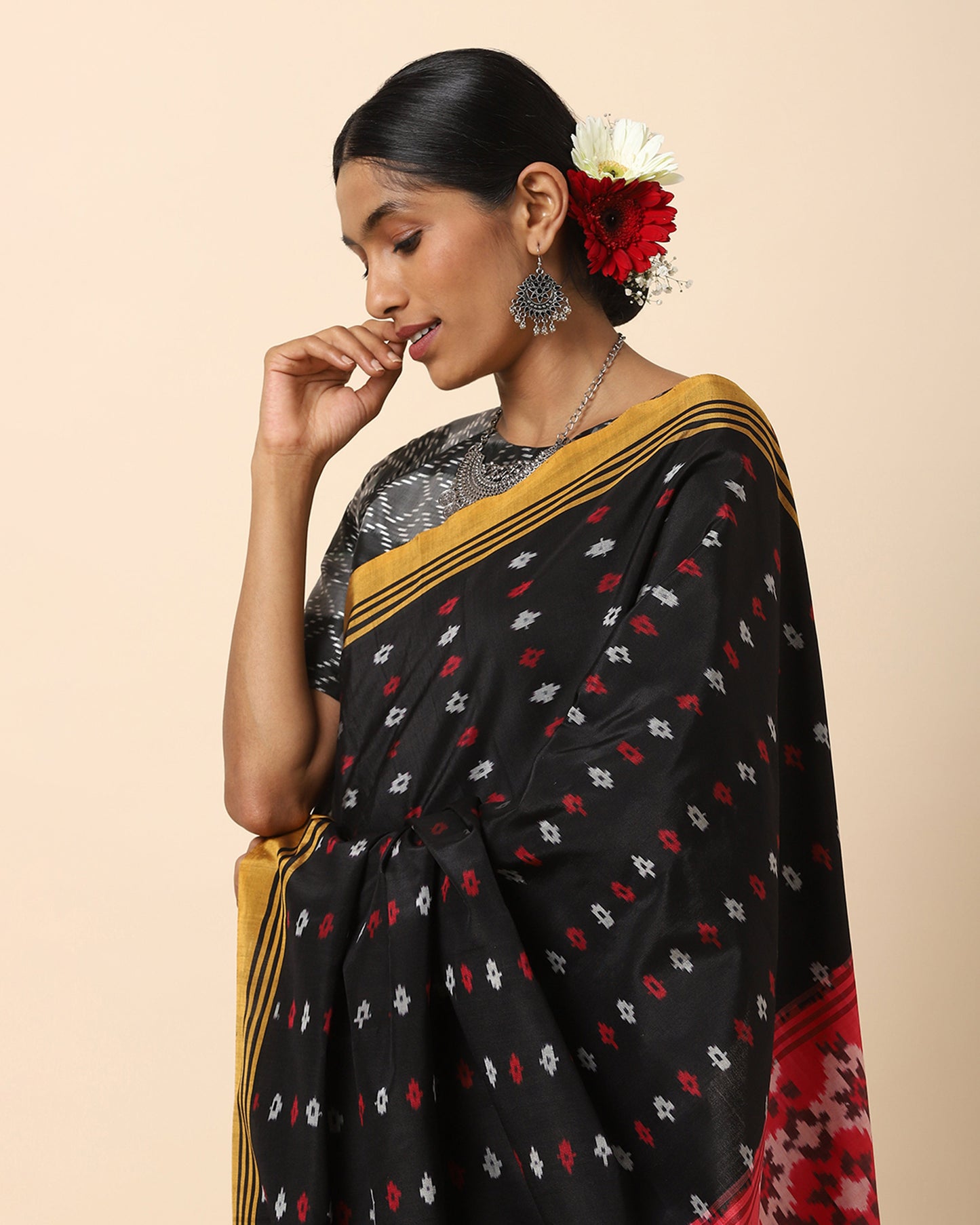 Poonam Warp Ikat Silk Cotton Saree
