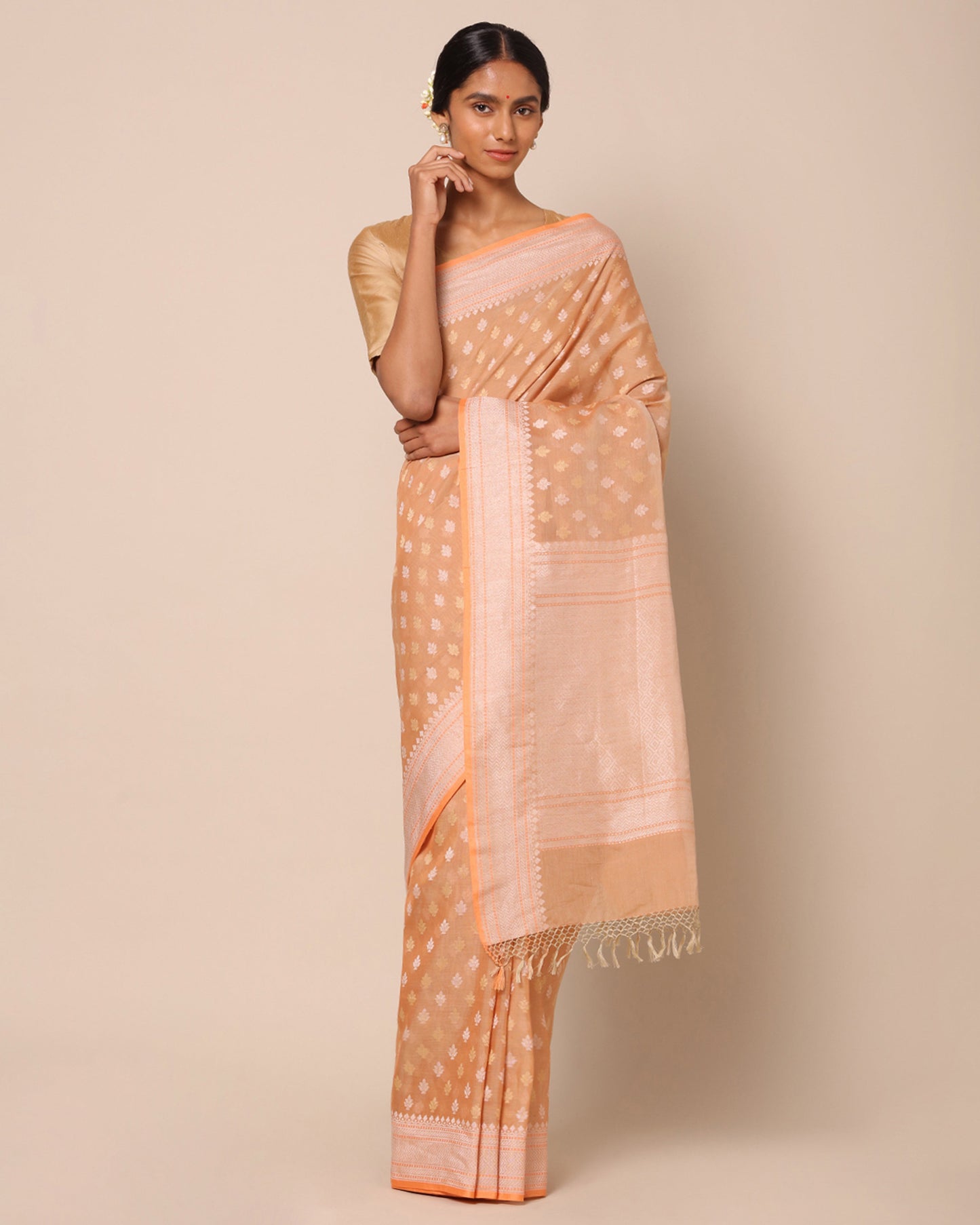Nurvi Kadwa Cotton Saree
