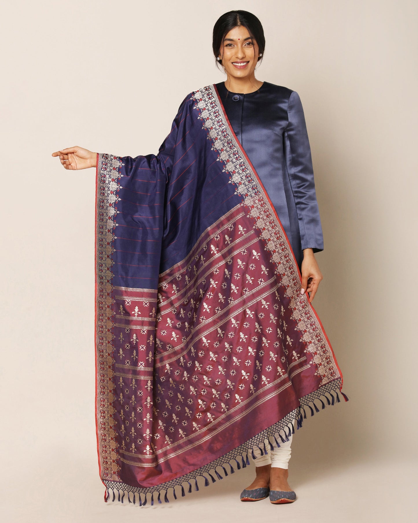 Mridula Kadwa Silk Dupatta