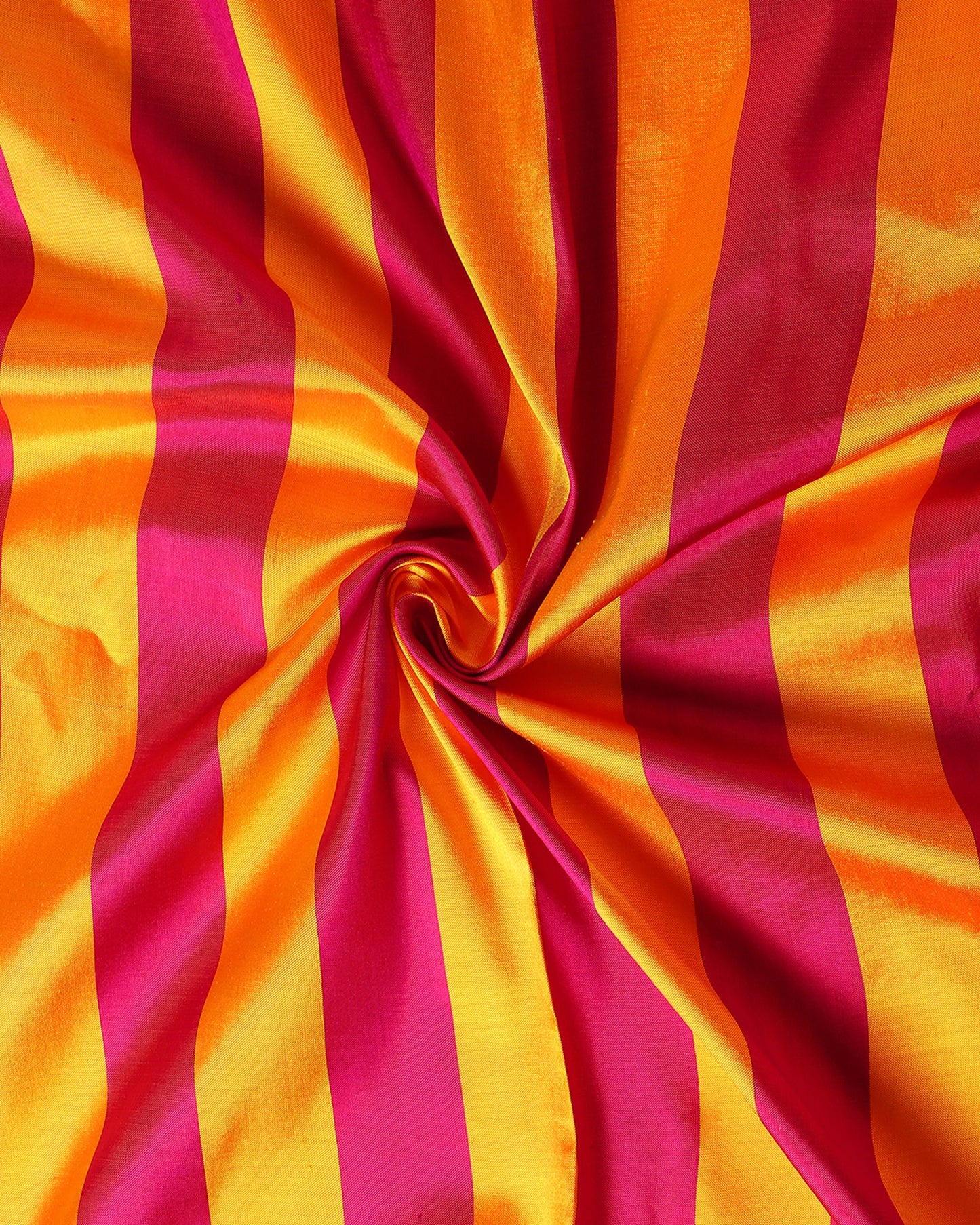 Geetika Weft Ikat and Jacquard Silk Saree