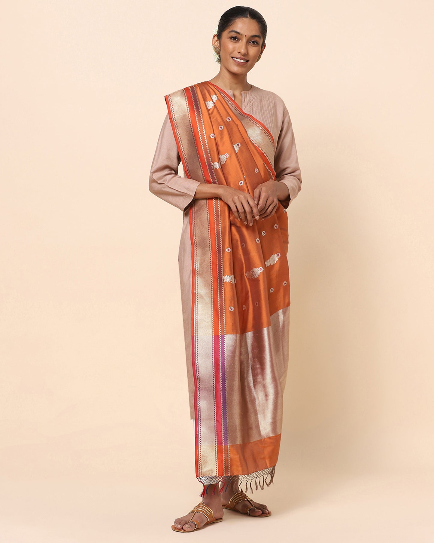 Ruhi Kadwa Silk Dupatta