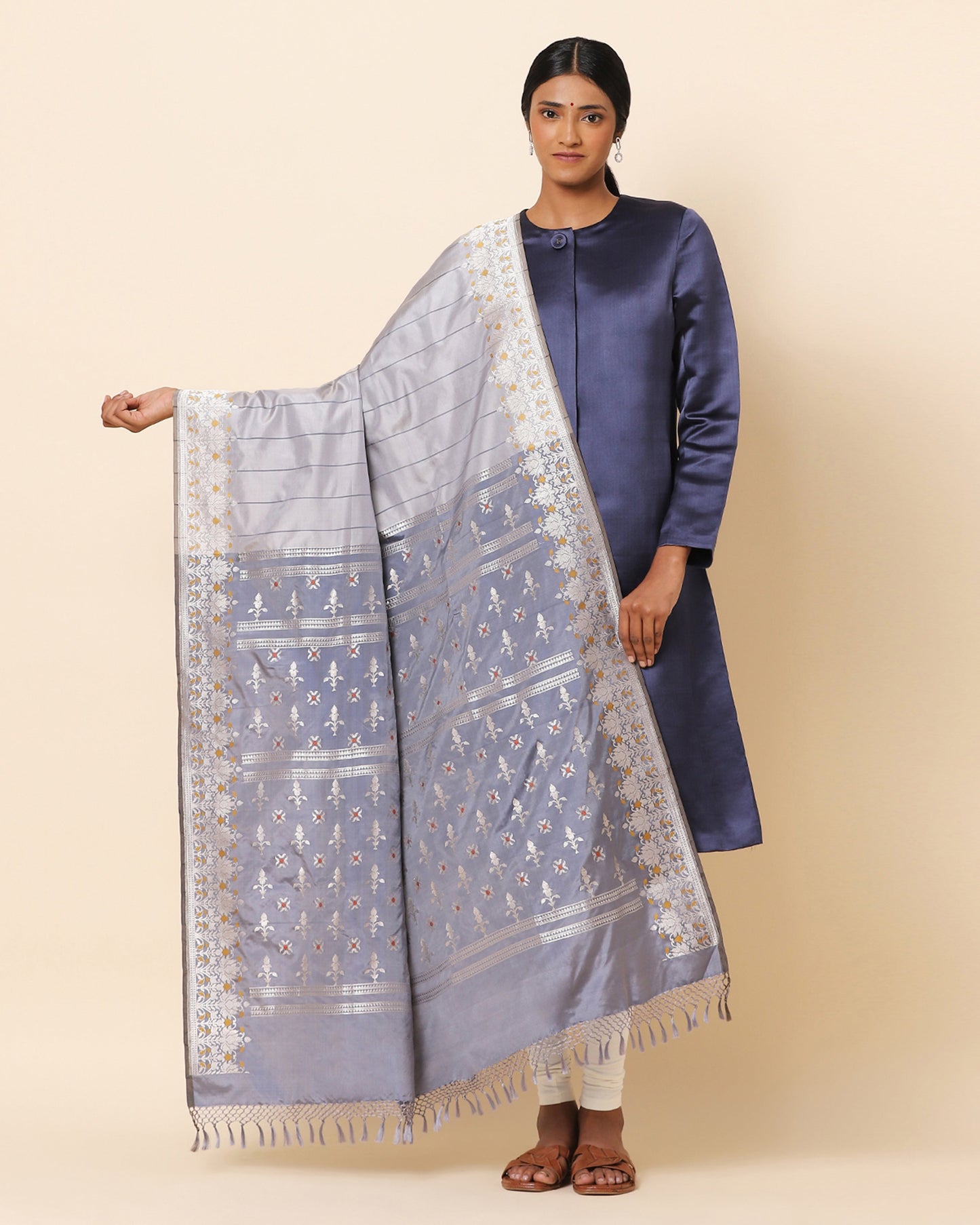 Mridula Kadwa Silk Dupatta