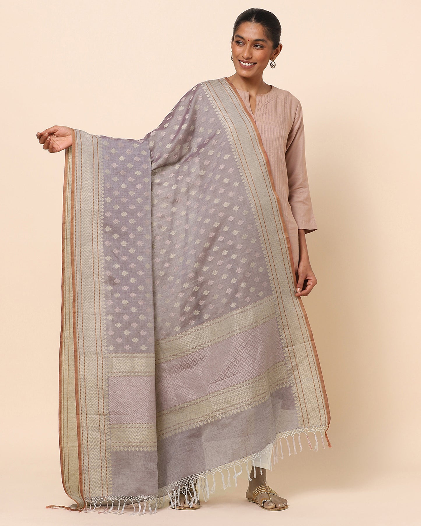 Nurvi Kadwa Cotton Dupatta