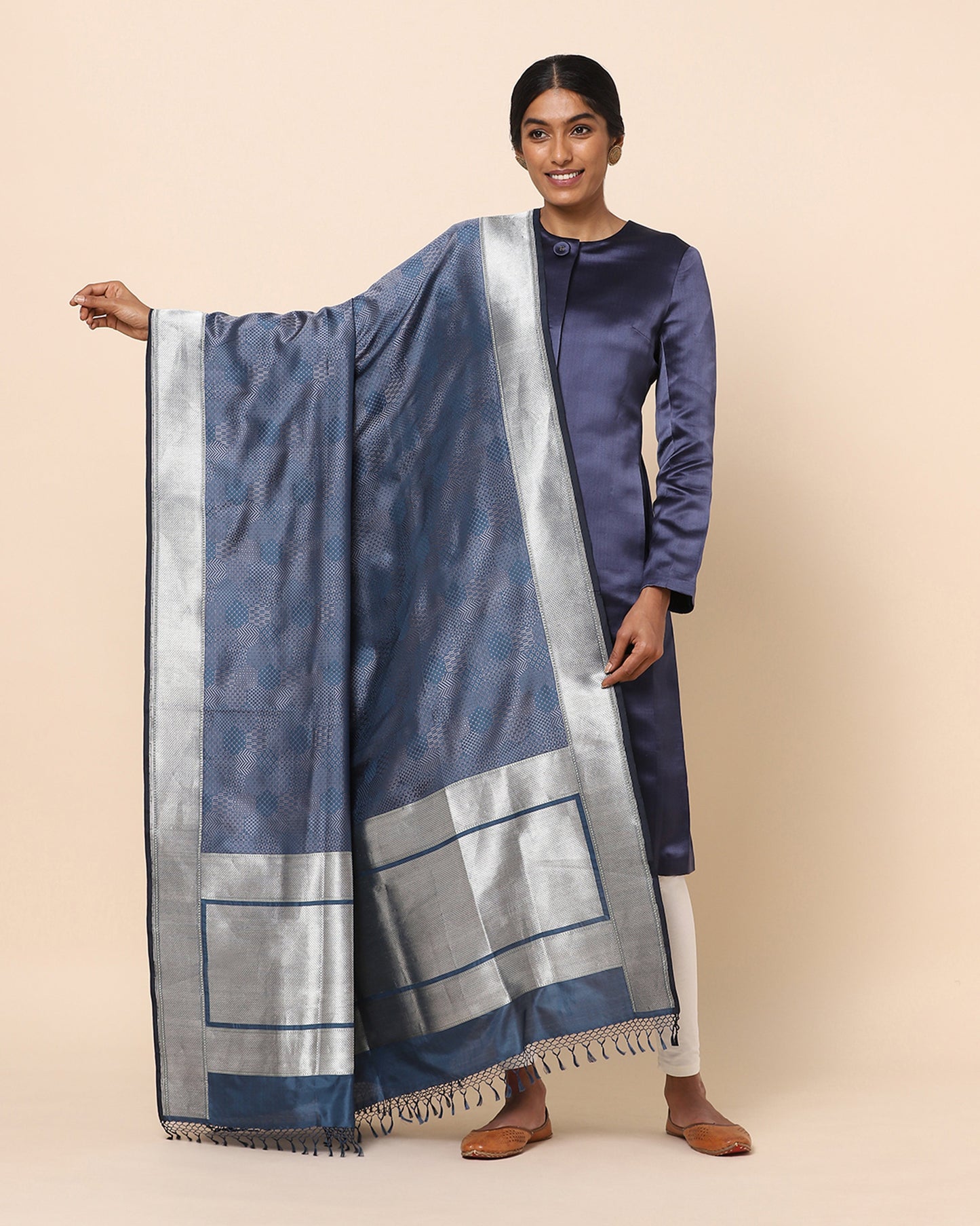 Chand Tanchoi and Kadwa Silk Dupatta