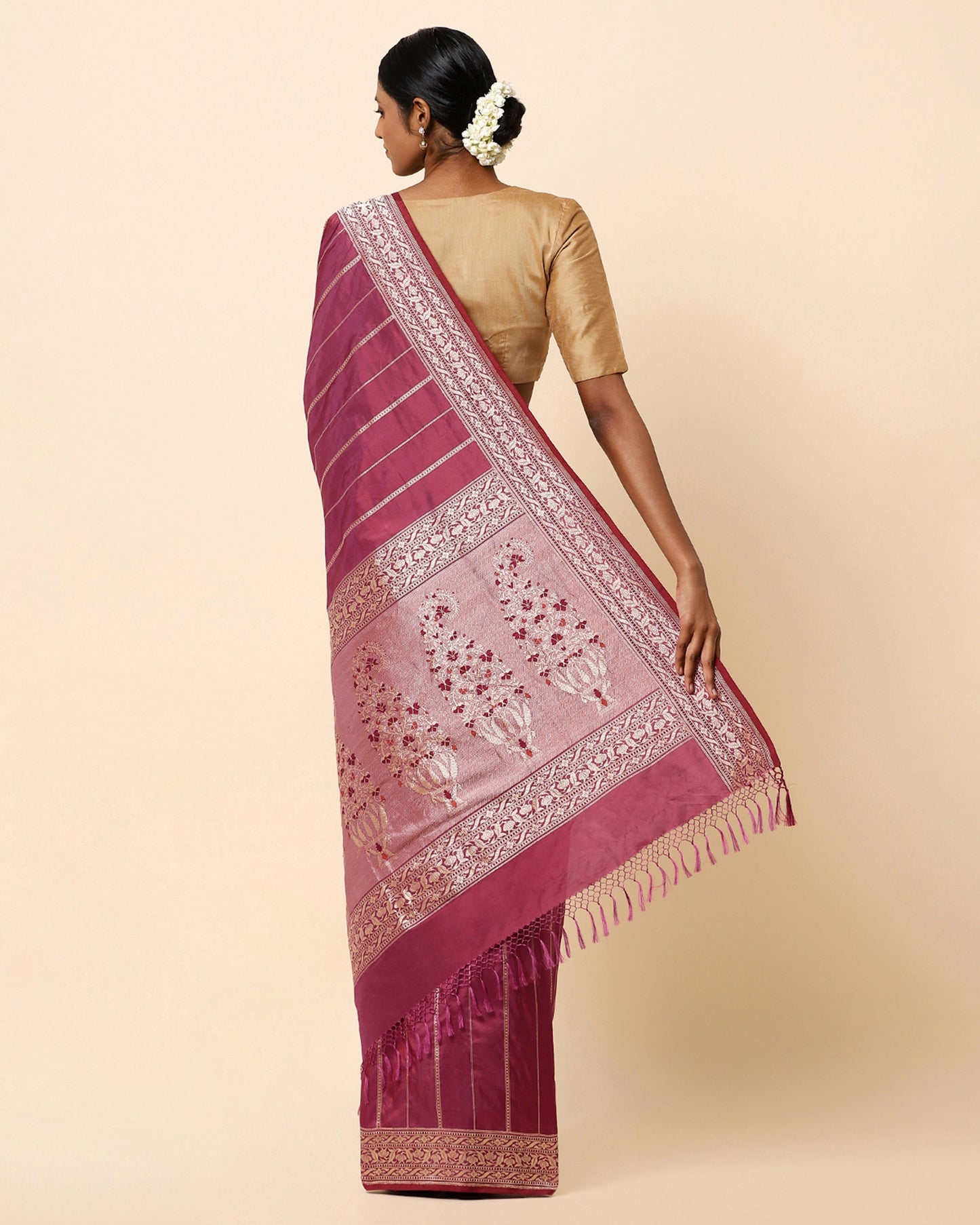 Mihr Kadwa Silk Saree