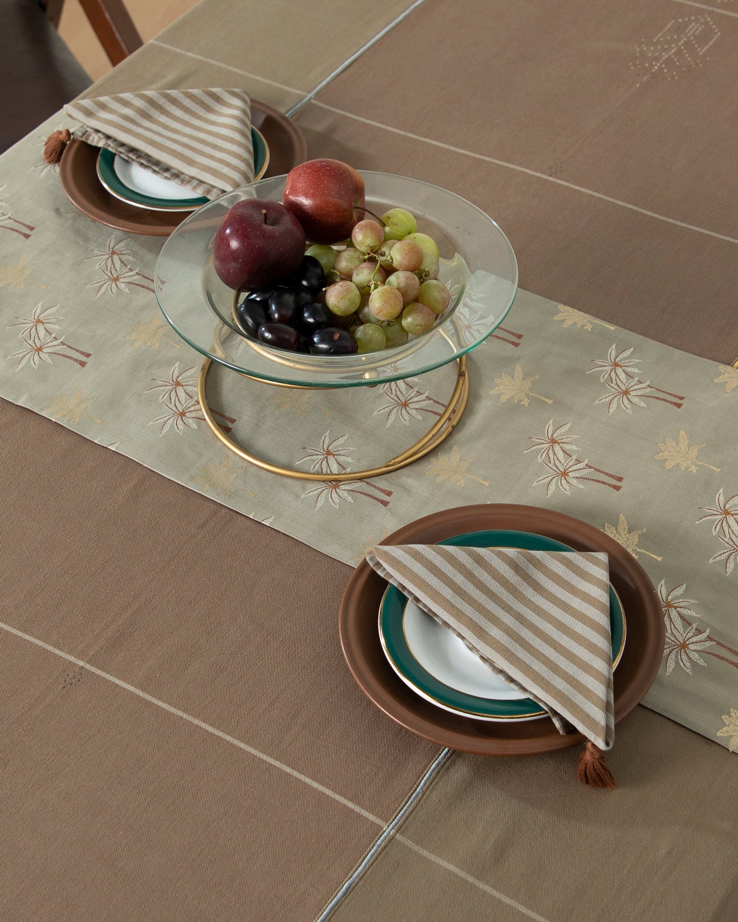 Aranya Powdi Silk Cotton Table Runner