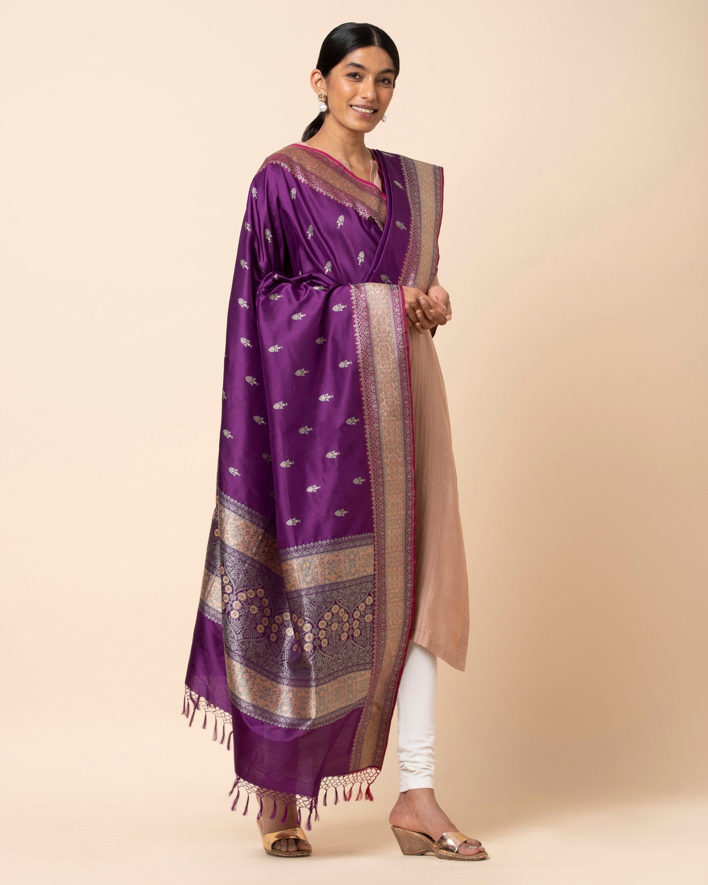 Rambagh Kadwa Silk Dupatta