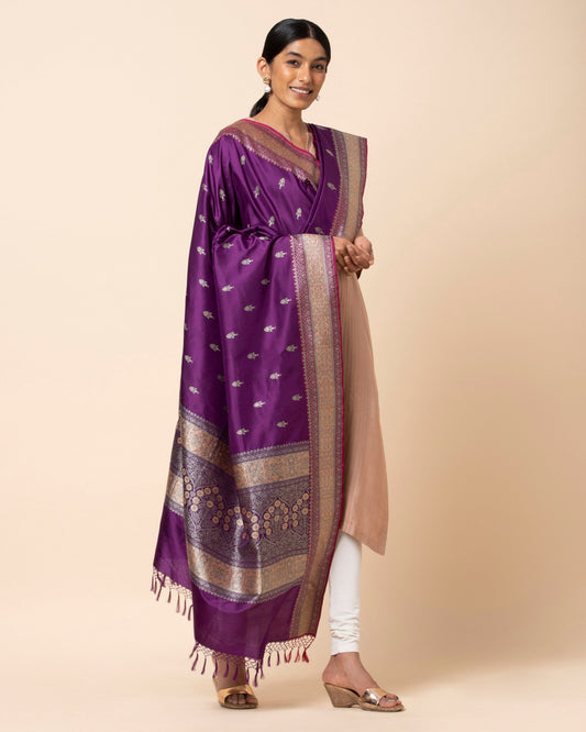 Rambagh Kadwa Silk Dupatta