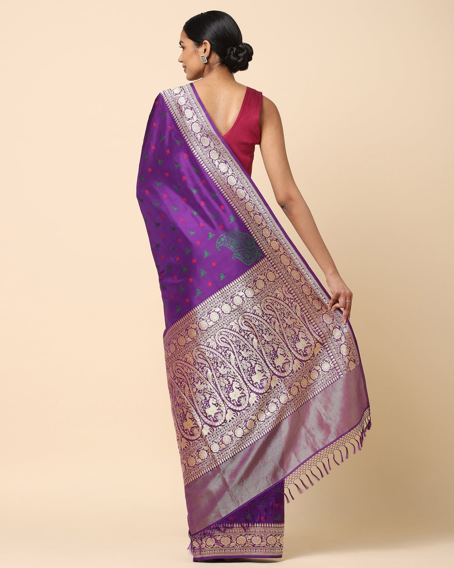 Amelia Kadwa Silk Saree