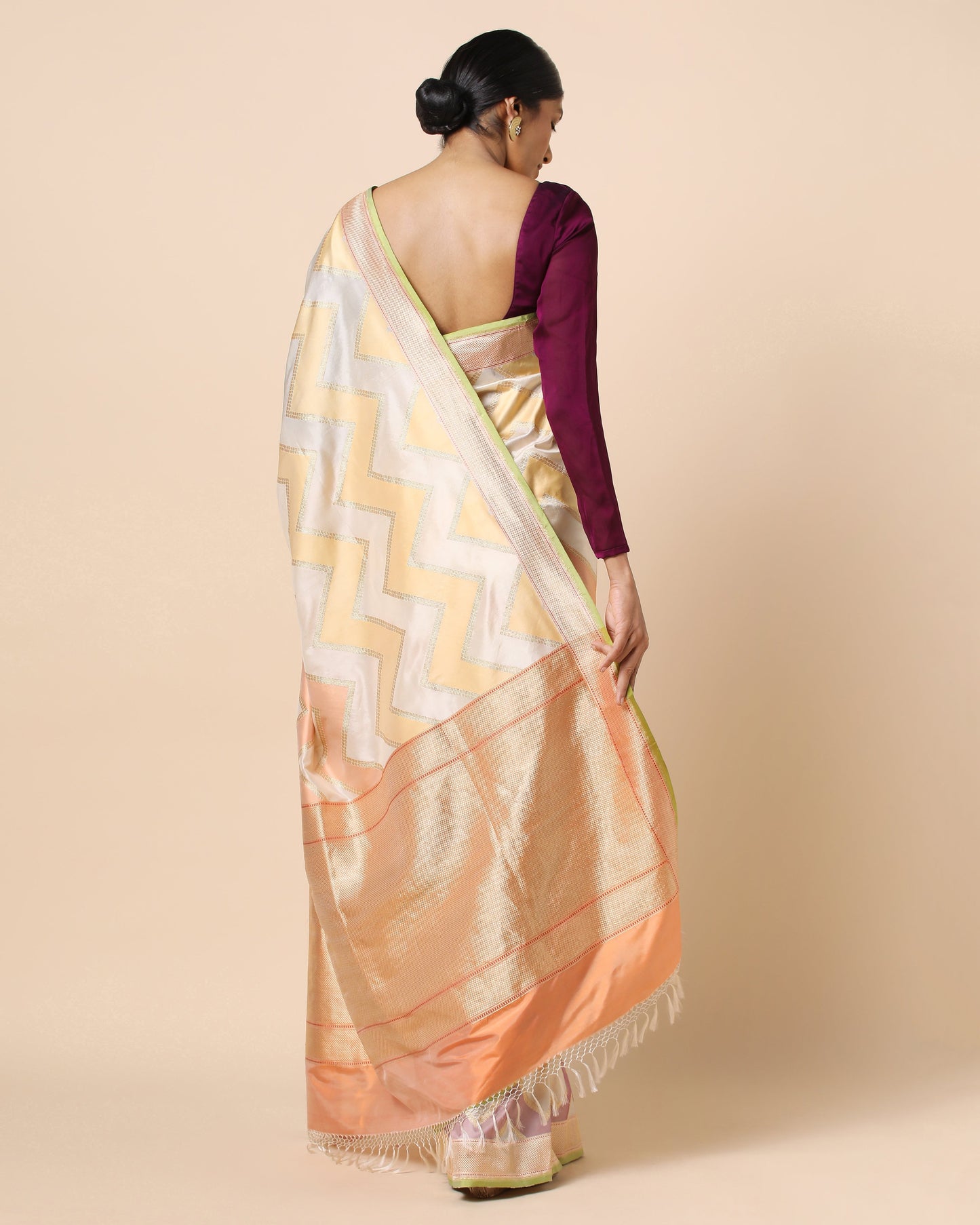Mehar Rangkaat Kadwa Silk Saree