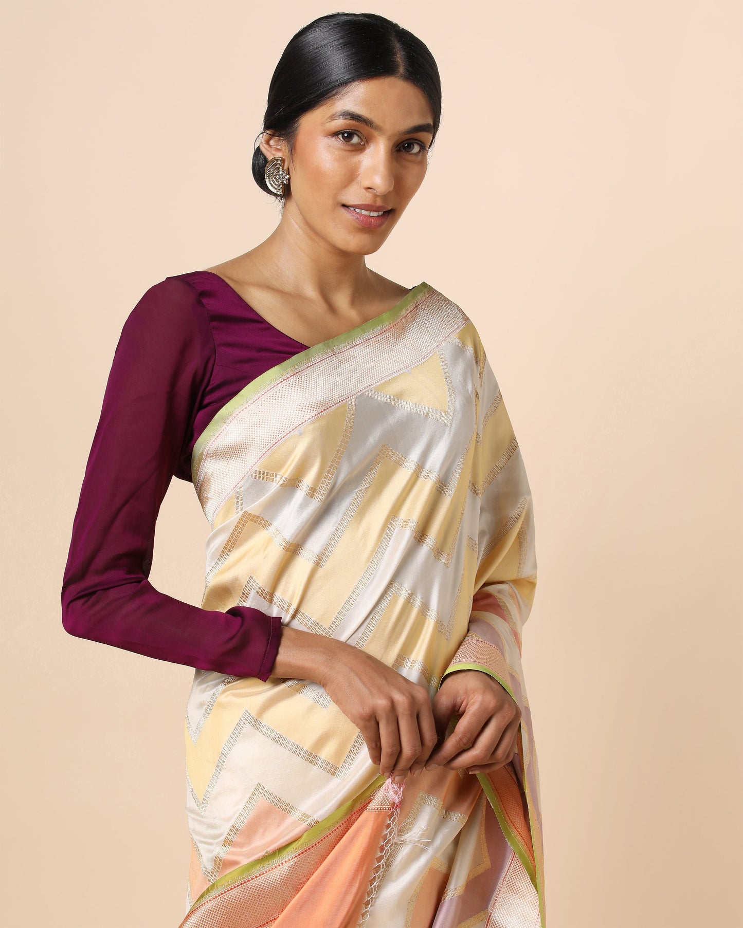 Mehar Rangkaat Kadwa Silk Saree