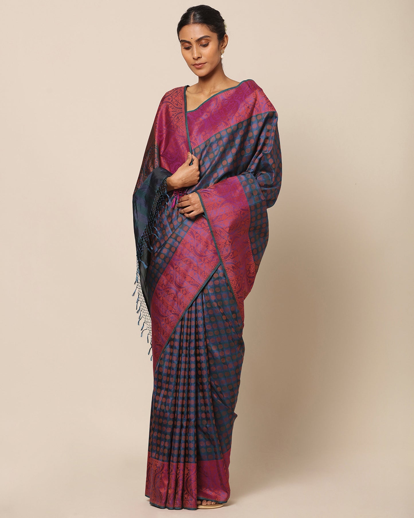Nargis Fekwa Silk Saree