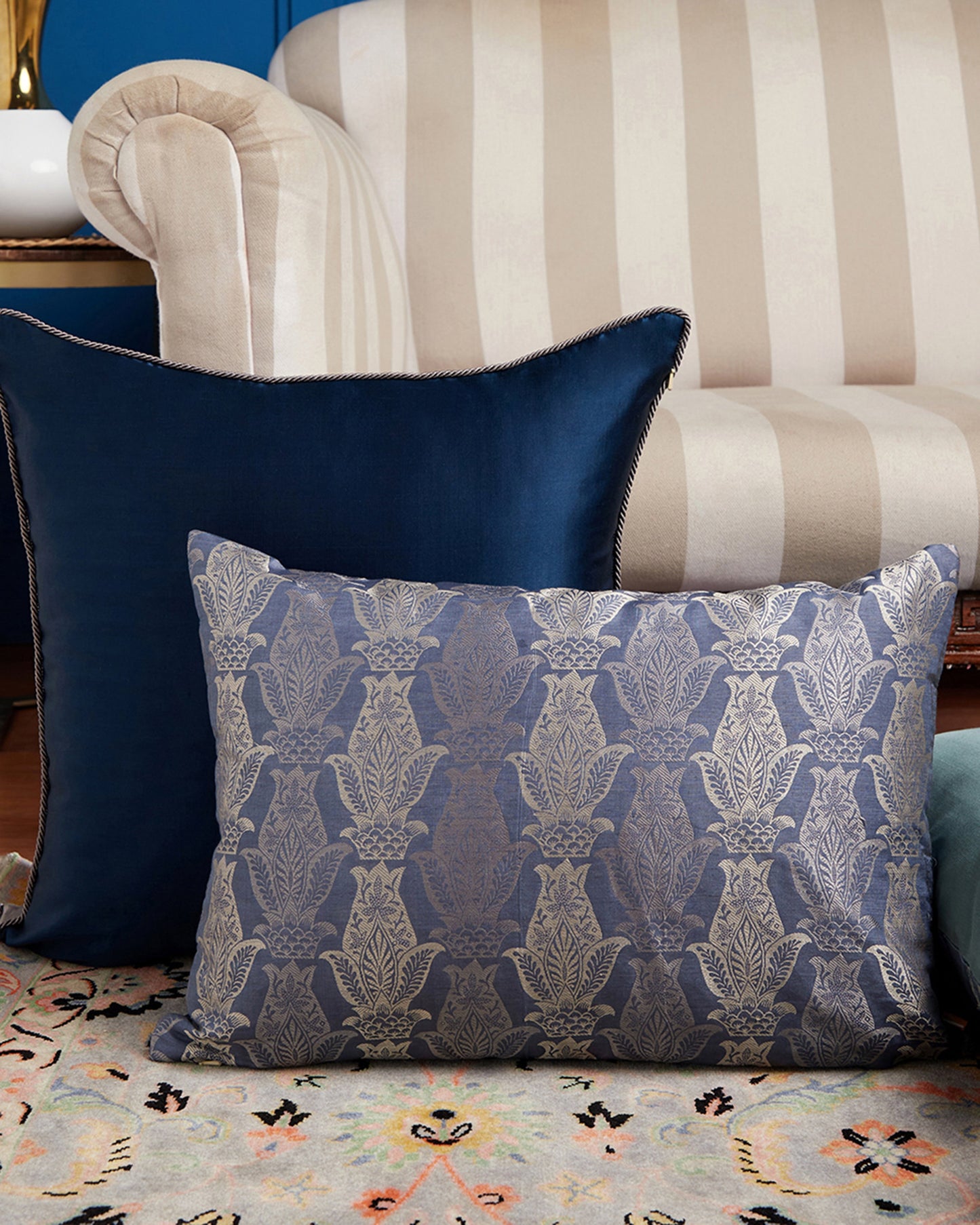 Aruvi Powdi Silk Linen Cushion Cover
