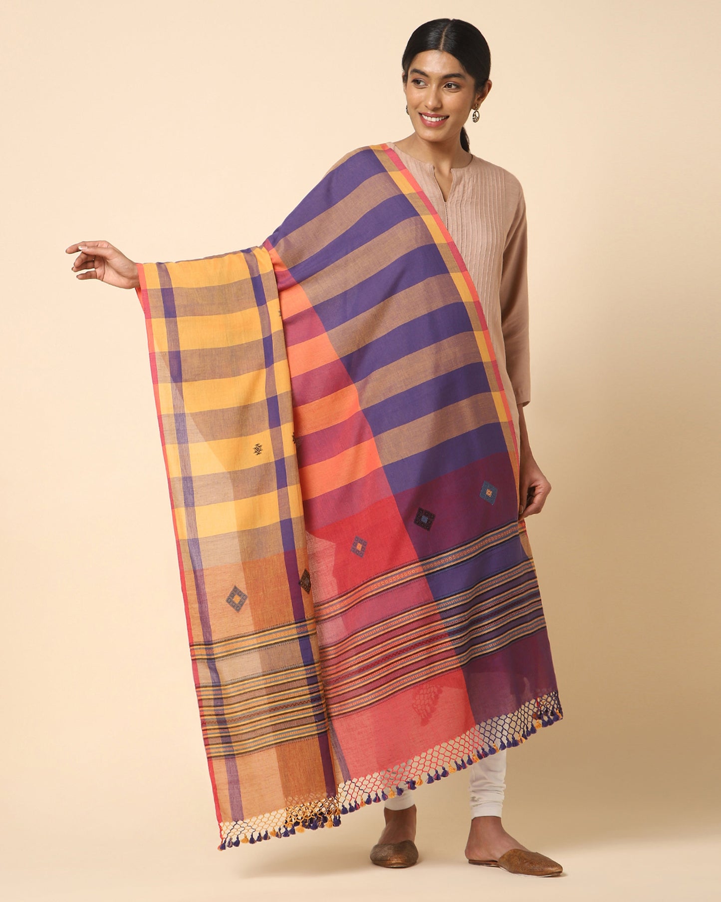 Mrinali Extra Weft Cotton Dupatta